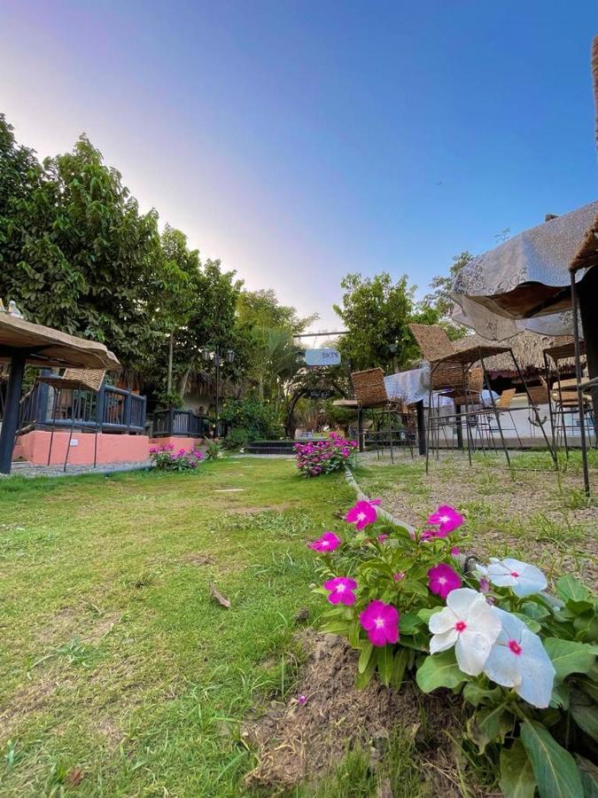 Bikini Hotel & Pool Palomino Bagian luar foto
