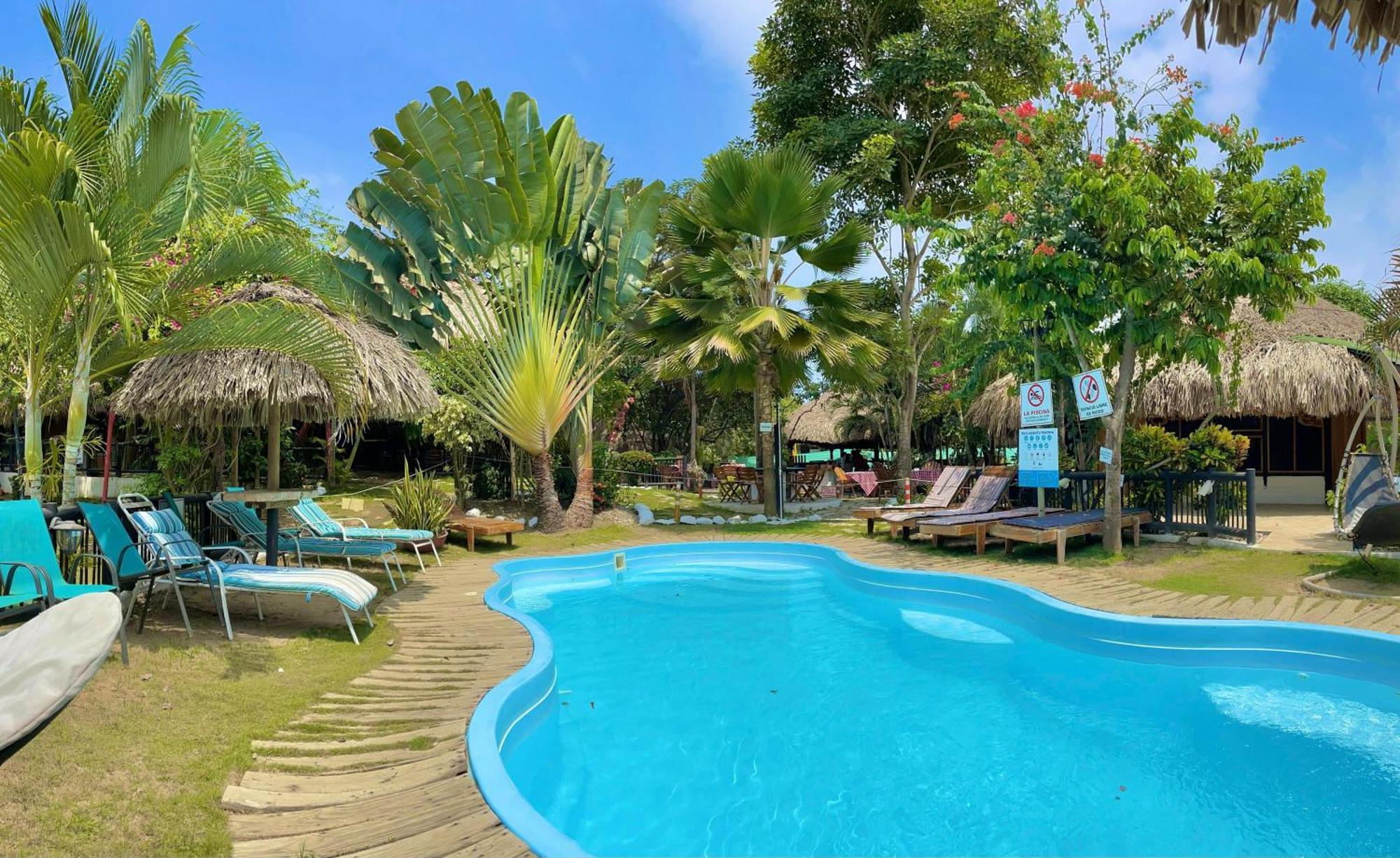 Bikini Hotel & Pool Palomino Bagian luar foto